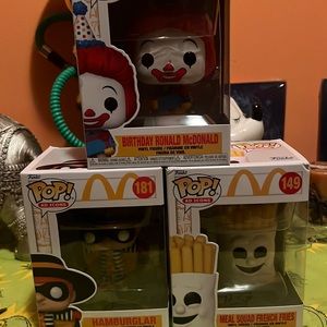 Ronald McDonald pops